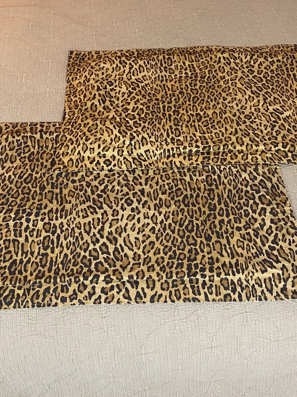 Ralph Lauren Leopard Print Pillowcases in Gold and Black “ARAGON” King Sz